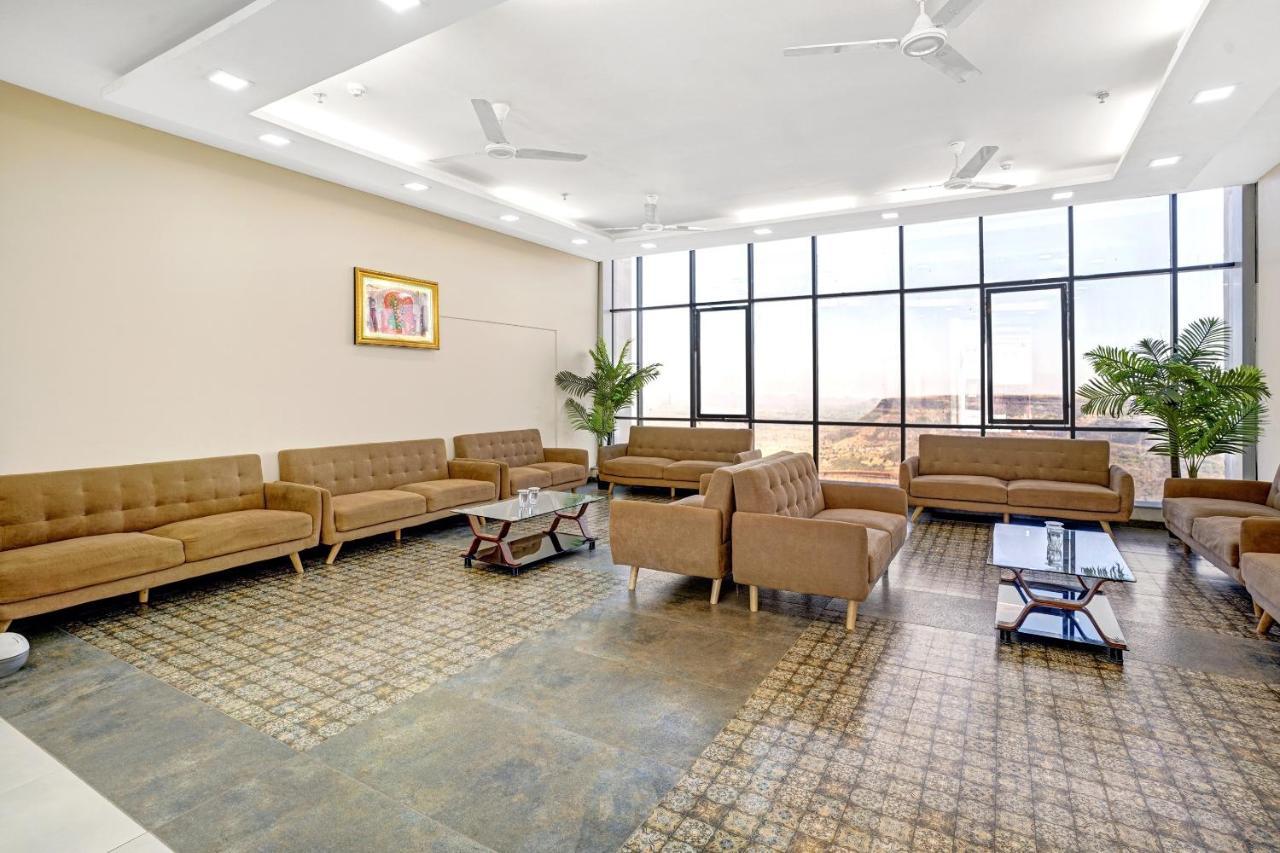 Townhouse Oak Hotel Rama 纳西克 外观 照片