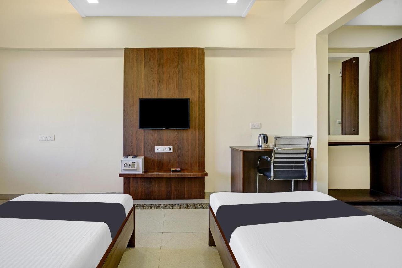 Townhouse Oak Hotel Rama 纳西克 外观 照片