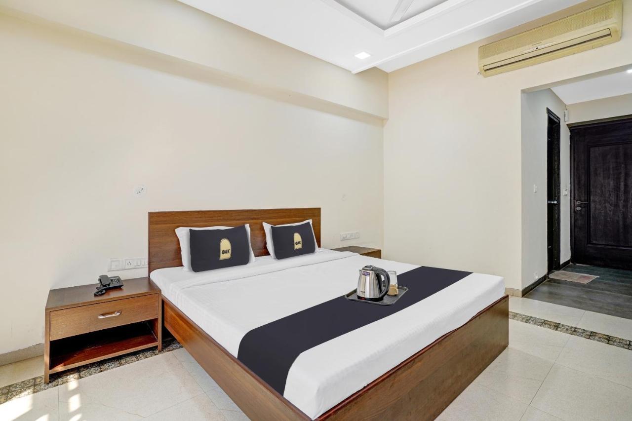 Townhouse Oak Hotel Rama 纳西克 外观 照片