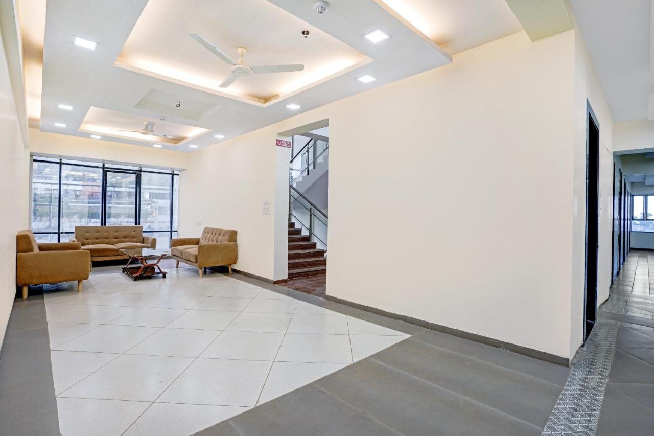 Townhouse Oak Hotel Rama 纳西克 外观 照片